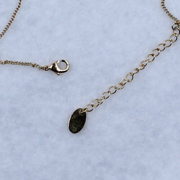 Gold Tone H2Z 16" Adjustable Necklace With Round Iridescent Pinkish Stone - Picture 7 of 13